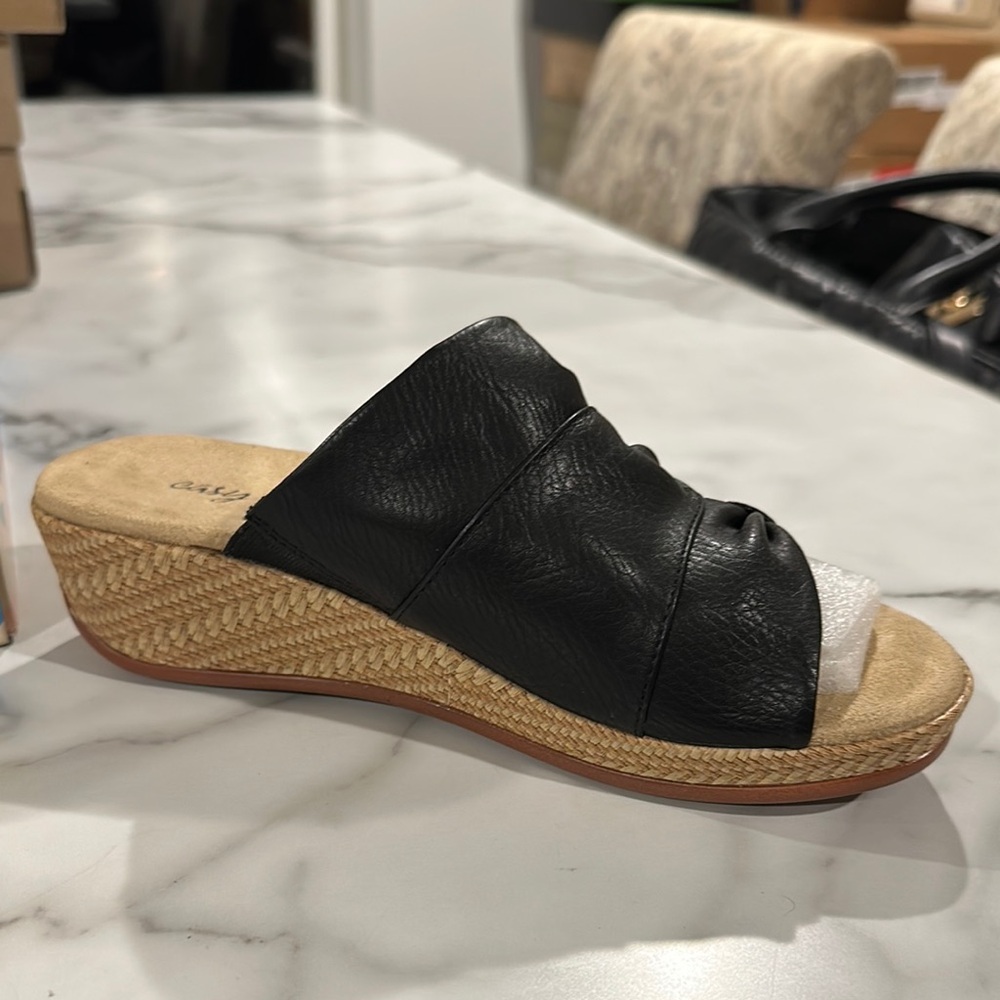 Black Bertina Wedge Sandals - Picture 4 of 6